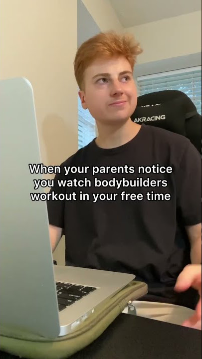 WHEN YOUR PARENTS NOTICE YOU WATCH HALF NAKED MEN WORKOUT🙊 #Shorts