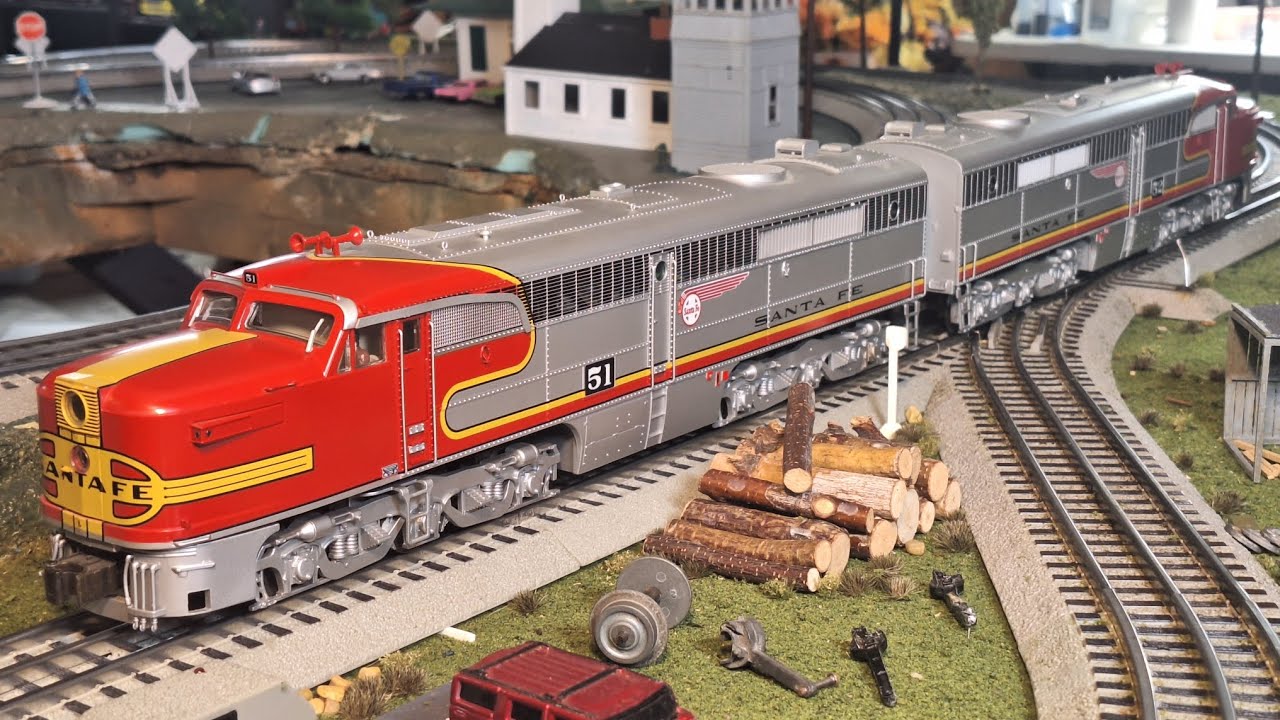 Will these Lionel Legacy Santa Fe PA'S Run on my Layout? - YouTube