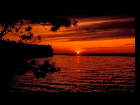 Sunrises & Sunsets 4K - v2015