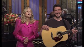 Watch Marcus Mumford Crash Carey Mulligan's 'SNL' Monologue Watch Marcus Mumford Crash Carey Mulligan's 'SNL' Monologue