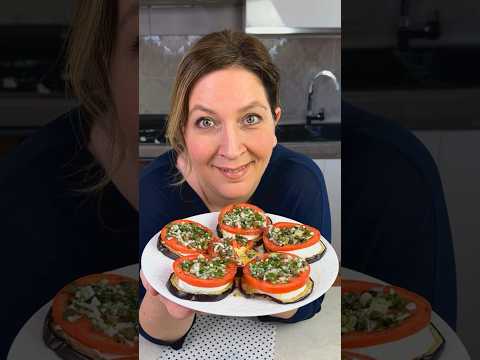 Ecco una rivisitazione dell’ insalata caprese che farà vibrare le vostre papille gustative! #food