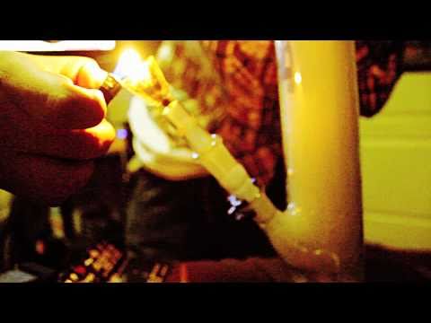 Ice Berg - Yes Ima Smoker (Official Video) (Dir.Ma...