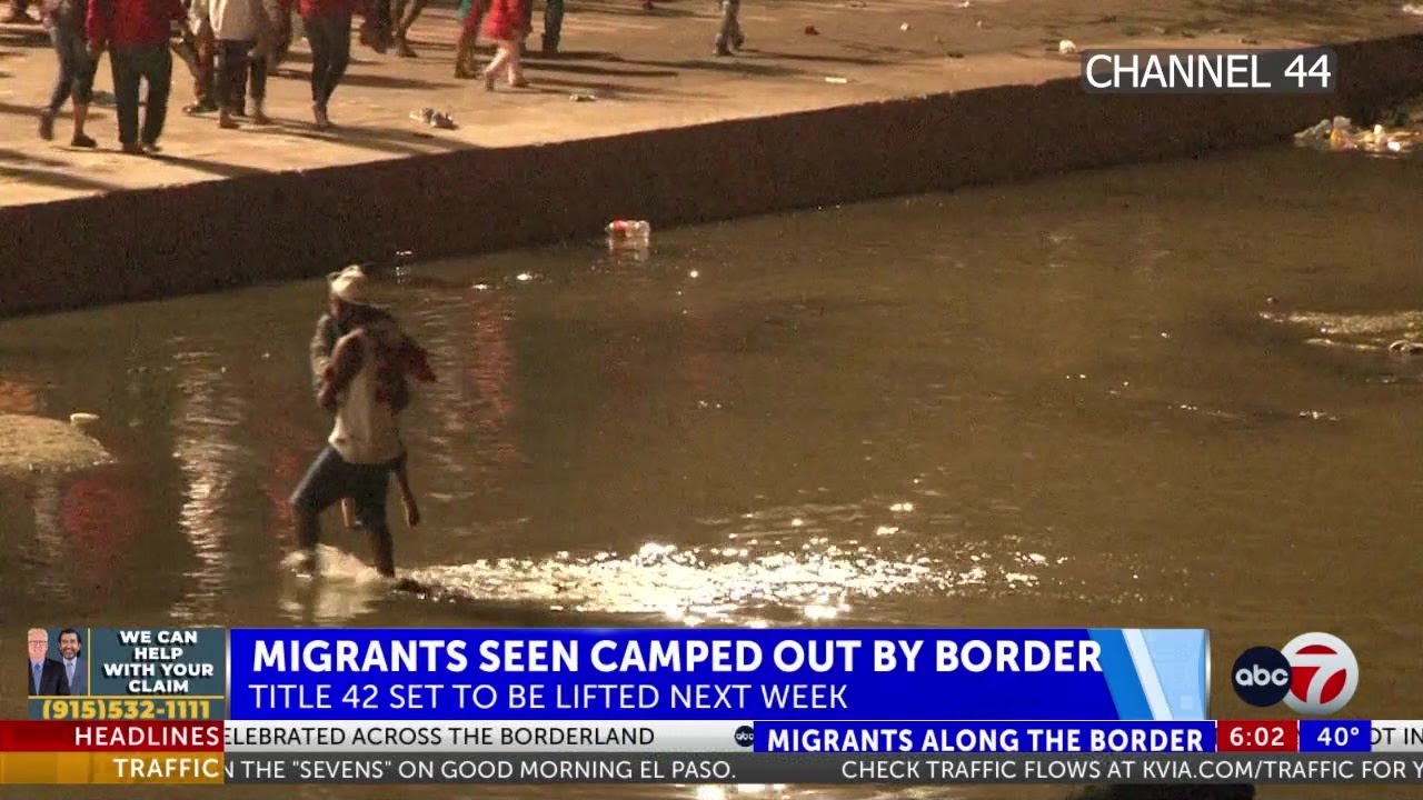 Hundreds of migrants cross into El Paso Sunday evening - YouTube