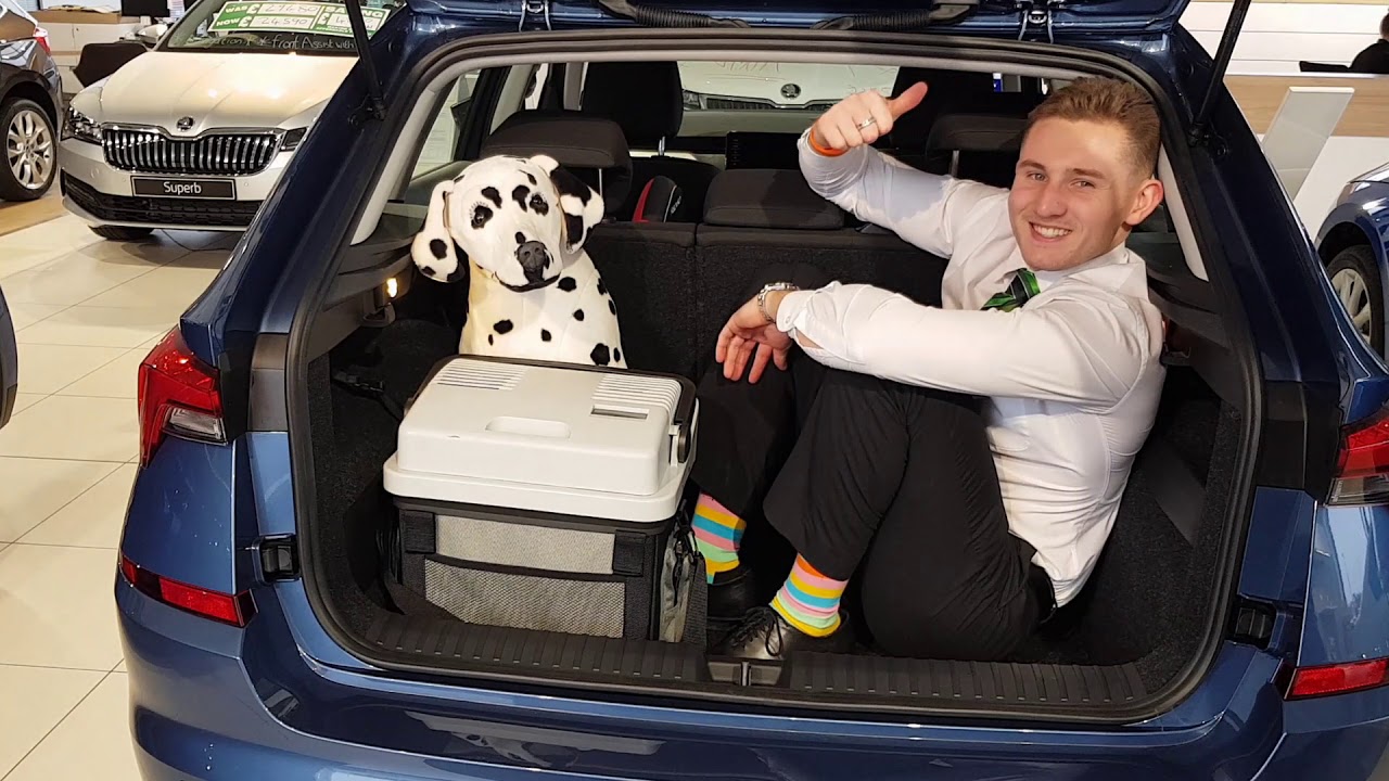 What S The Size Of The New Skoda Kamiq Boot And How Much Can You Fit In Youtube
