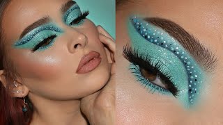 Fierce Aqua Cut Crease w/ Ombré Dots | Makeup Tutorial