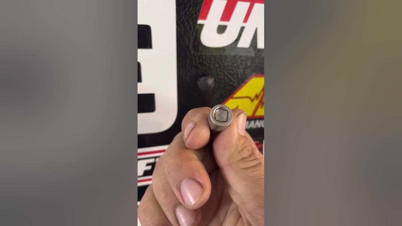 How to remove Broken ratchet / extension in a socket, broken drive bit