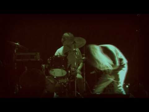 Παρακολούθηση Gnaw - "Kollaps" στο YouTube Παρακολούθηση Gnaw - "Kollaps" στο YouTube