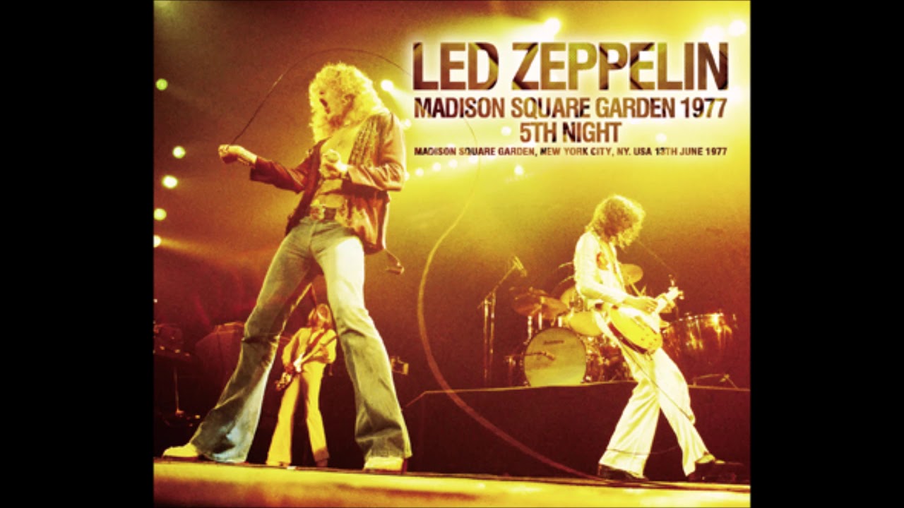 LIVE at MADISON SQUARE GARDEN(初回生産限定盤) Amazon.co.jp: WORLD TOUR 2012 LIVE at MADISON SQUARE GARDEN