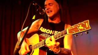 Michale Graves - "Dig Up Her Bones" live acoustic chords