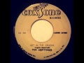 The Heptones: Get In The Groove   Dub Version (original riddim version)