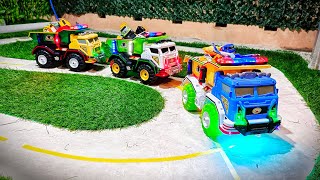 Waow, mobil truk gandeng konvoi, angkut mobil miniatur, mobil ambulan, truk molen