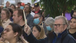 Loyola University Medical Center hosts candle lighting ceremony to honor organ and tissue donors