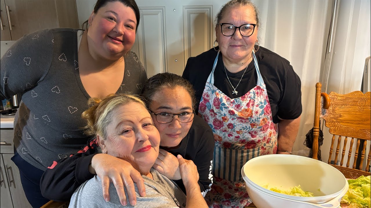 Cheesy Green Chili Shrimp Enchiladas For Our Suzy Wuzy