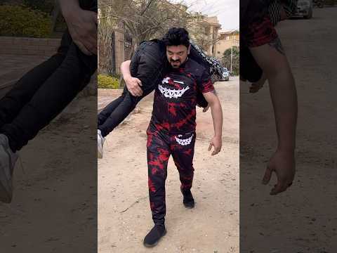 حرامي سرق شنتاية امراءة 