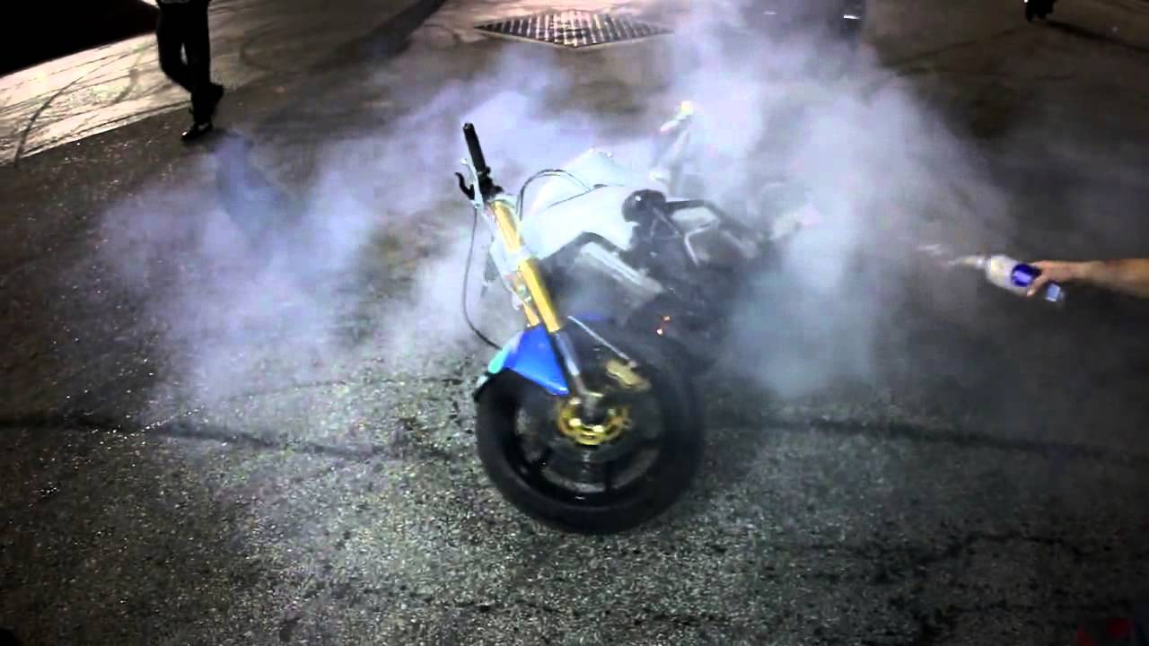 Moto do motoqueiro FANTASMA 2014 YouTube Moto do motoqueiro FANTASMA 2014 YouTube