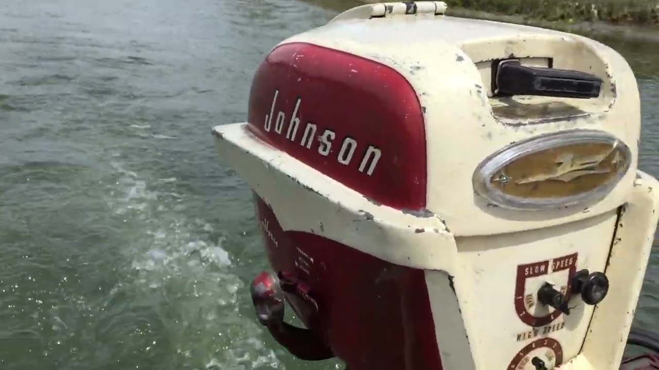 Gunk-holing with a 1957 Johnson 7.5hp Sea Horse antique outboard AOMCI 