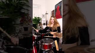 Beggin' goes METAL #maneskin #måneskin #beggin #heavymetal #drumcover #femaledrummer #drummergirl