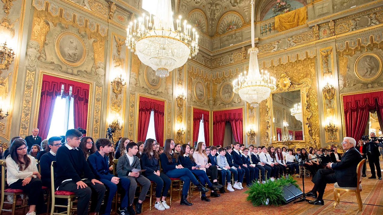 Mattarella risponde alle domande degli studenti - YouTube