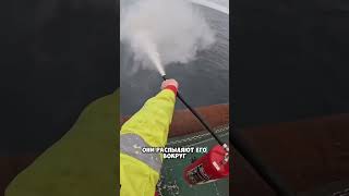 По-другому отбиться не получится 😮￼