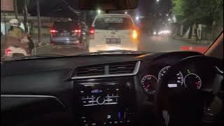 POV Drive Brio Satya 2021 pada Malam Hari Abis Hujan2 an