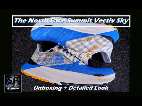 [THE NORTH FACE] W SUMMIT VECTIV SKY ☆大人気☆ The North Face Summit VECTIV Sky 2 Unisex Shoes White