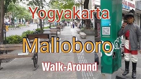 Walking on Malioboro Yogyakarta