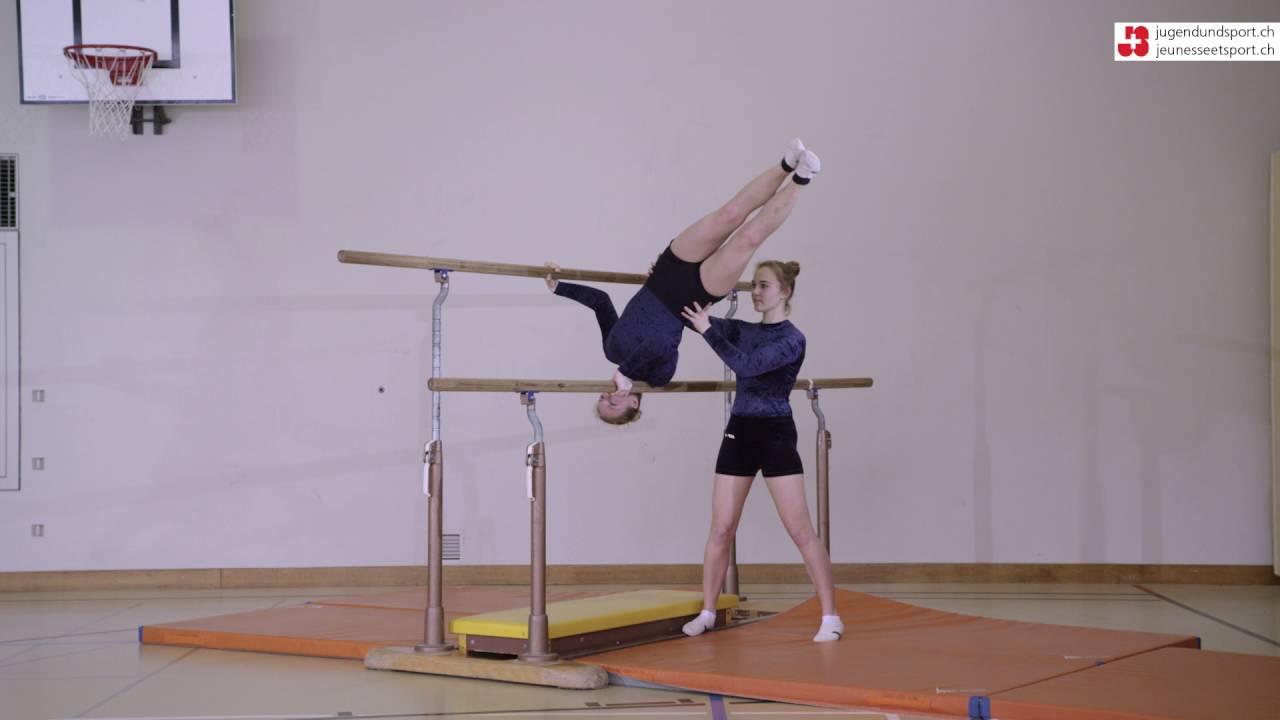 Gymnastique/Gymnastique aux agrès: Barres asymétriques scolaires