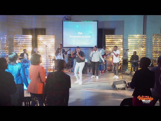 Ndinasangalala + Njonjonjo ft. Atu Jana || December Live Worship Moments class=