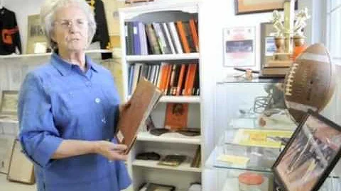 Betty Carroll gives the history of the Greenback M...