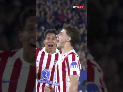 Video Barcellona-Atletico Madrid, la punizione CAPOLAVORO di Julian Alvarez