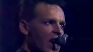 Gary Numan - Replicas (Live, 3-29-80 in Paris, France French Antenna 2 T.V.+Noise Removal)