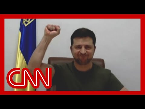 Zelensky receives standing ovation after speech to European Parliament