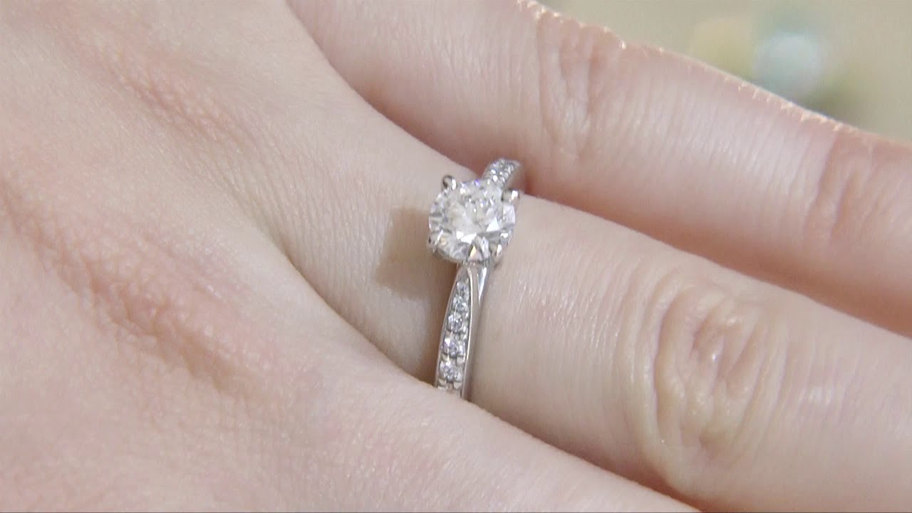 SD066 Side Stone Engagement Ring