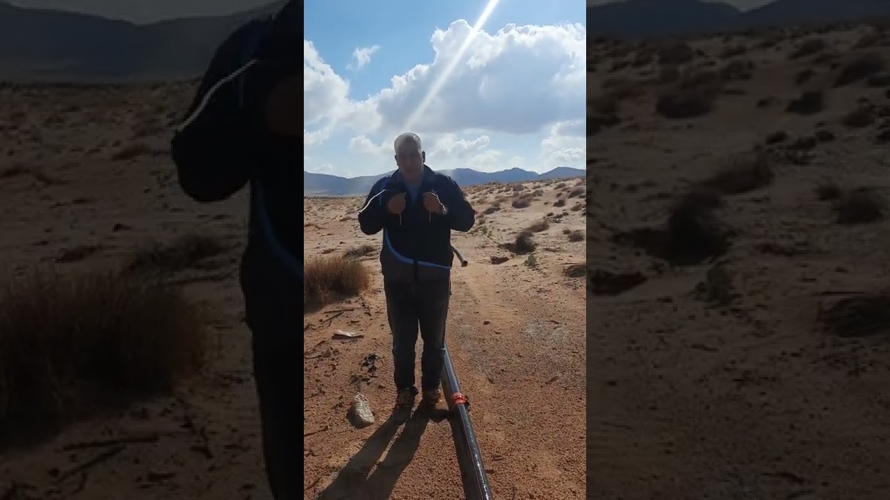 تجربة تثبت صلاحية أسياخ النحاس للكشف عن المياه السطحية فقط وعدم صلاحيتها لكشف المياه الجوفية العميقة