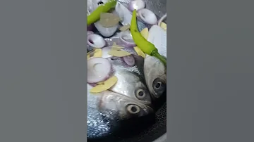 Putting The Seasoning For Cooking Milk Fish Shortsvideo Food Cooking Milkfishrecipe 