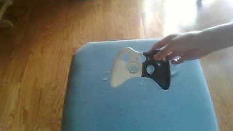 my second custom painted xbox360 controller(Read Description!!)