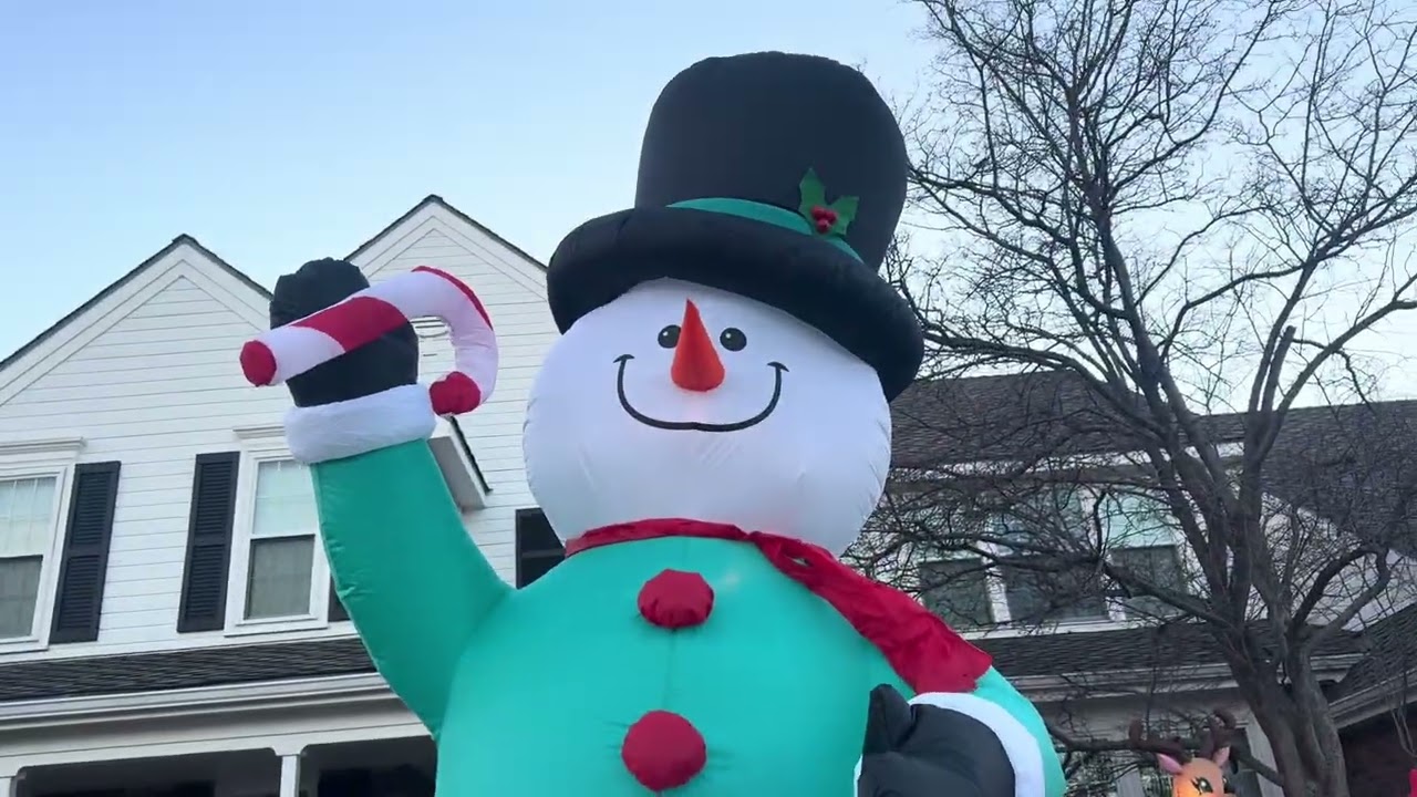 Gemmy 2021 12ft Candy Cane Snowman Airblown Inflatable