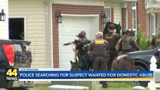 Celebrity Suspect at large after standoff in Vanderburgh County neighborhood Profile
