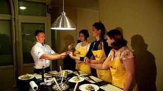 Мастер-класс паста-карбонара. Итальянская кухня - www.emozzi.ua Мастер-класс паста-карбонара. Итальянская кухня - www.emozzi.ua