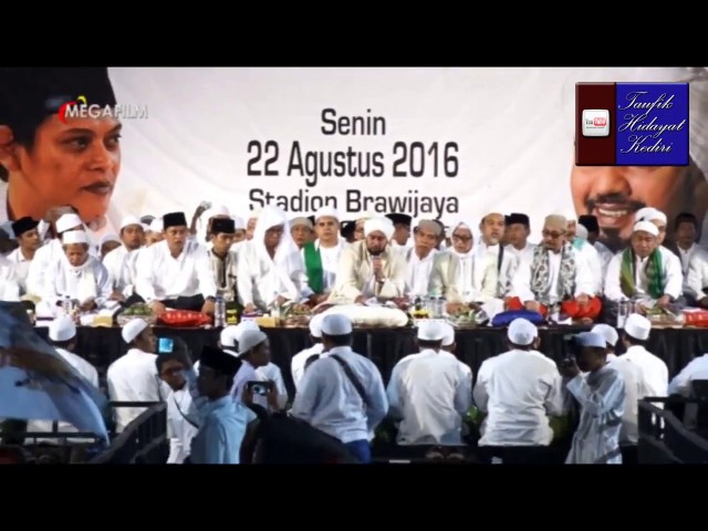 Mabruk Alfa Mabruk - Habib Syech feat. Ahbaabul Musthofa Kudus - Kota Kediri Bersholawat (Terbaru) class=