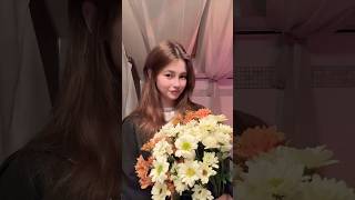 Единственное Что Меня Радует Сегодня, Это Цветы От Него