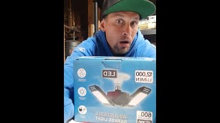 The best lighting for Ebay photos for $20 at your local Menards! With FLIPPINSTOOP