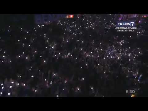 EXO - Smile On My Face || Hut Transmedia Miracle 18