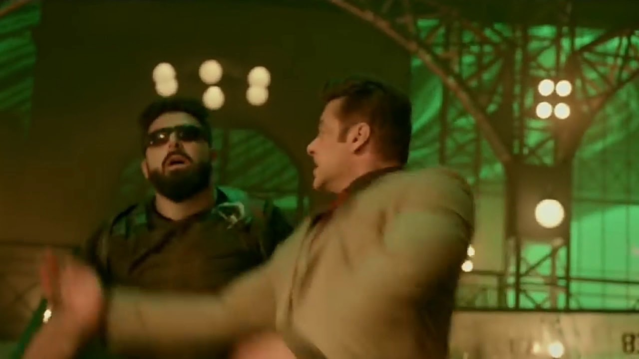 Race 3 Audience Reactions | Race 3 Public Reviews | Race 3