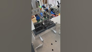 Mobile phone case screen printing machine, battery glass screen printing machine手机壳丝印机，电池玻璃丝网印刷机