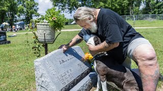 Homeless veteran visits his final resting place in Stoddard, Wis.