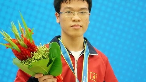 How to Play chess: Nigel Short (elo 2789) - Alpha Male (elo 2509)