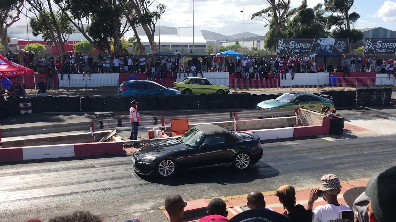 Streetfest 2018 - Audi TTRS VS Honda S2K