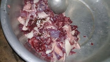 tiết canh dúi + lợn rừng món ăn kinh di  Poong văn Lượng