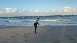 Blake Murray AUS Junior Black Belt Semi Finals 1st pattern T4 BEACH POOMSAE